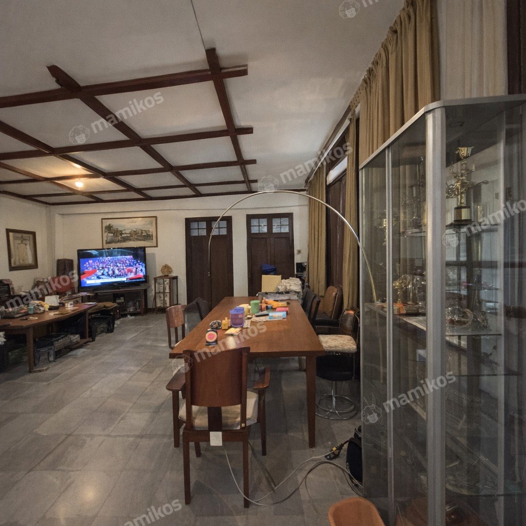 Rumah Sertifikat SHM 7 Kamar Tidur 5 Kamar Mandi Senopati Jakarta Selatan - Photo 5