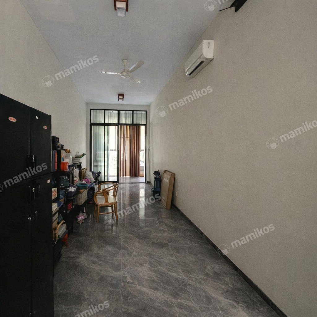Rumah Sertifikat SHM 4 Kamar Tidur 5 Kamar Mandi Permata Buana Jakarta Barat - Photo 3
