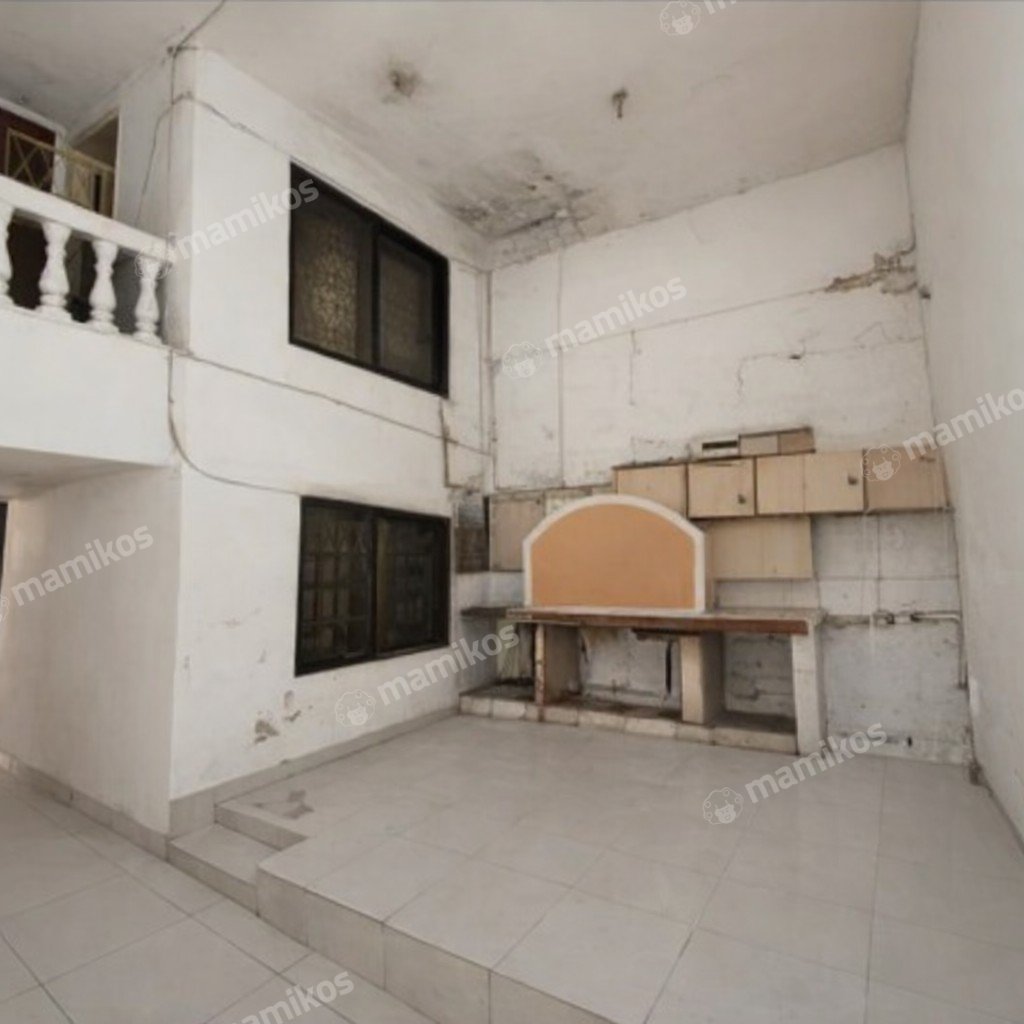 Rumah Sertifikat SHM 1 Kamar Tidur 1 Kamar Mandi Taman Ratu Jakarta Barat - Photo 5