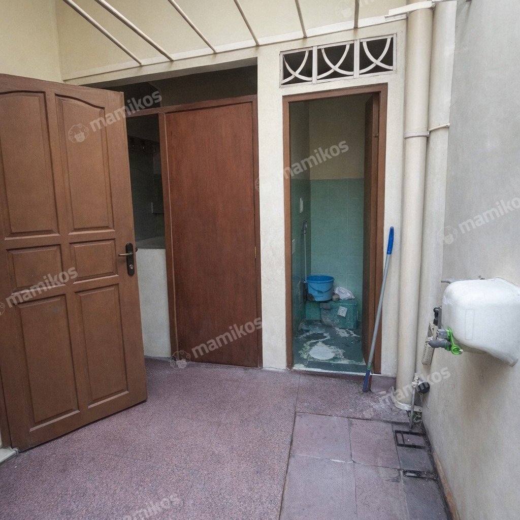Rumah Sertifikat SHM 3 Kamar Tidur 1 Kamar Mandi Jatinegara Jakarta Timur - Photo 4