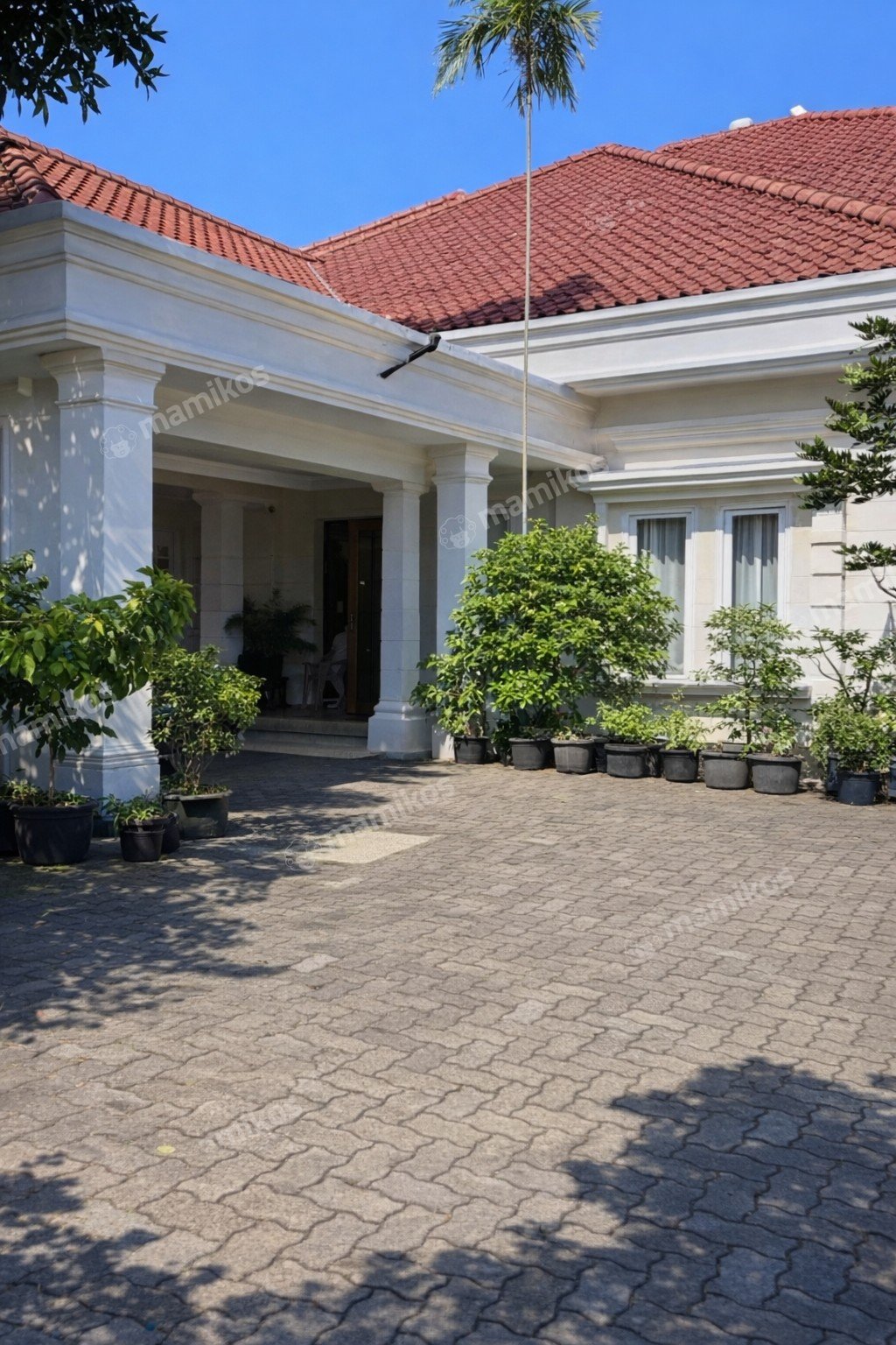 Rumah Sertifikat SHM 4 Kamar Tidur 5 Kamar Mandi Lebak Bulus Jakarta Selatan - Photo 2