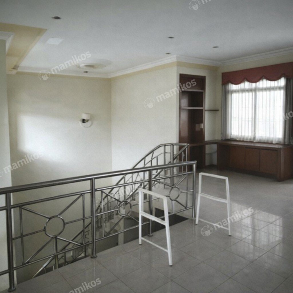 Rumah Sertifikat SHM 4 Kamar Tidur 2 Kamar Mandi Kedoya Jakarta Barat - Photo 2