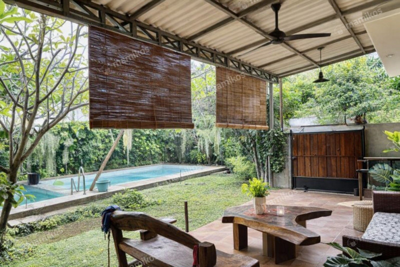 Rumah Sertifikat SHM 5 Kamar Tidur 4 Kamar Mandi Lebak Bulus Jakarta Selatan