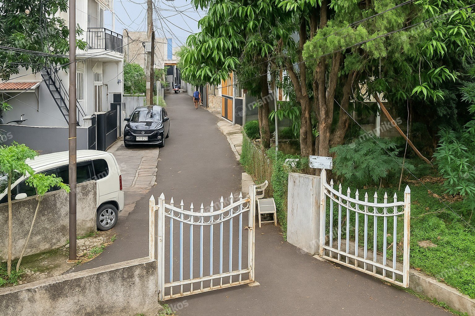 Rumah Sertifikat SHM 8 Kamar Tidur 7 Kamar Mandi Kebayoran Baru Jakarta Selatan