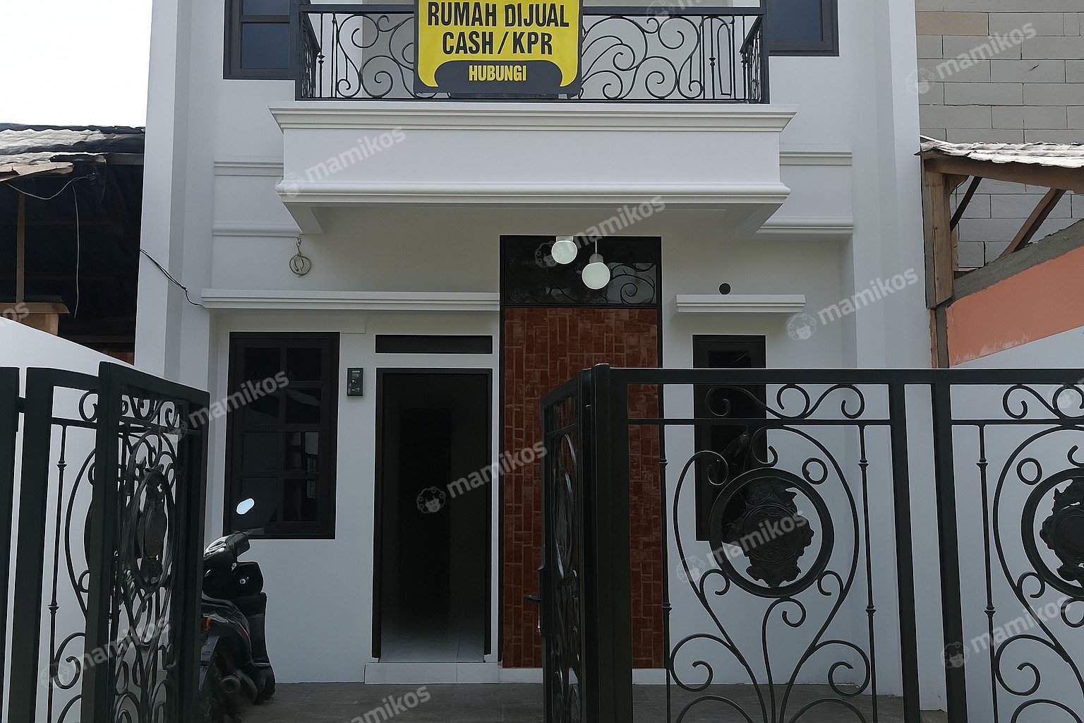Rumah Sertifikat SHM 4 Kamar Tidur 3 Kamar Mandi Kalisari Jakarta Timur