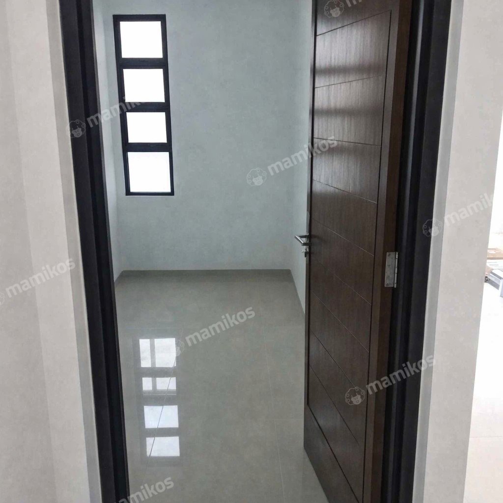 Rumah Sertifikat SHM 4 Kamar Tidur 3 Kamar Mandi Kalisari Jakarta Timur - Photo 4