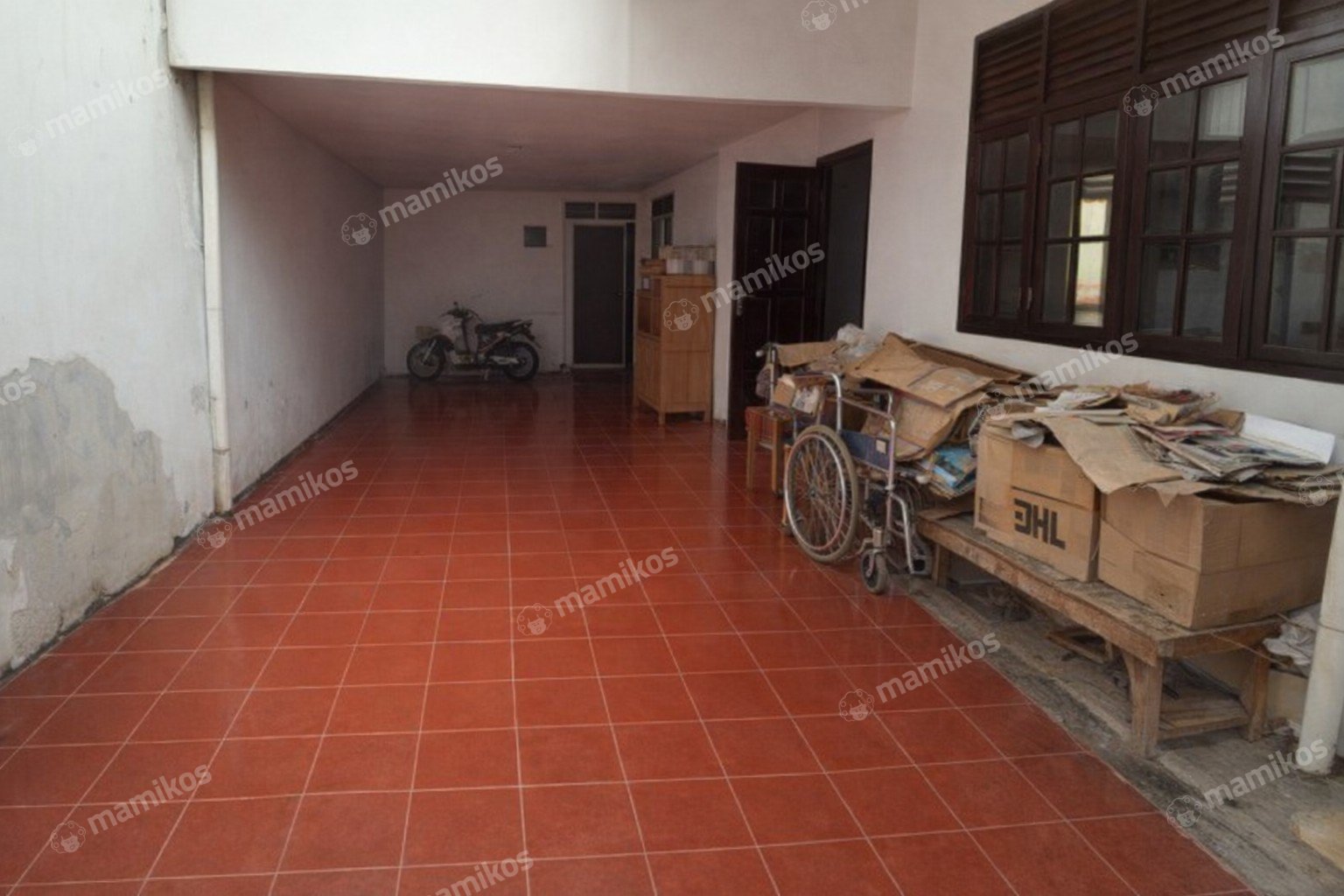 Rumah Sertifikat SHM 6 Kamar Tidur 5 Kamar Mandi Kembangan Jakarta Barat - Photo 4