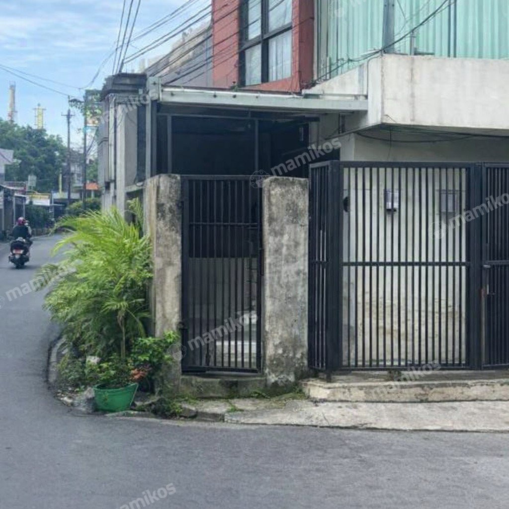 Rumah 3 Kamar Tidur 4 Kamar Mandi Tanah Kusir Jakarta Selatan - Photo 2