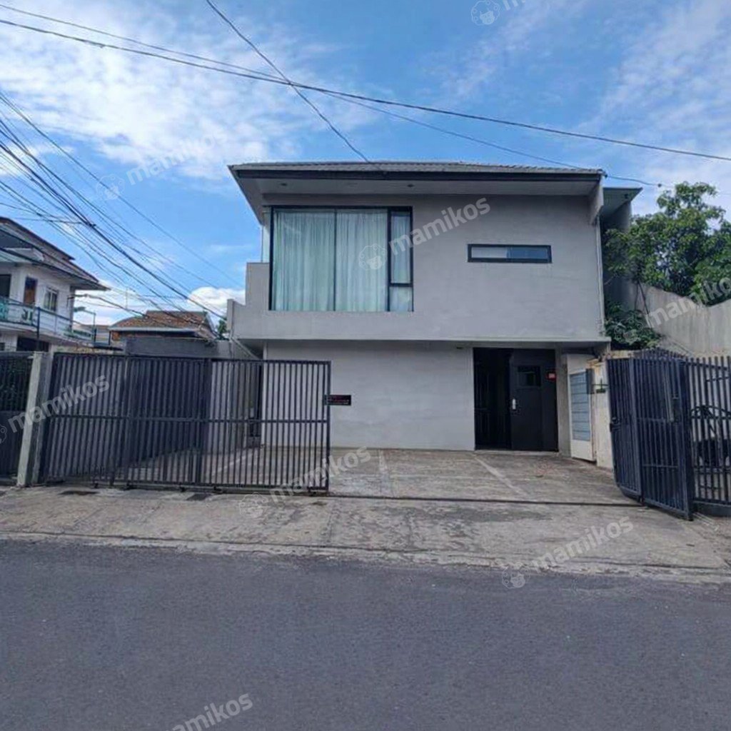 Rumah 3 Kamar Tidur 4 Kamar Mandi Tanah Kusir Jakarta Selatan - Photo 4