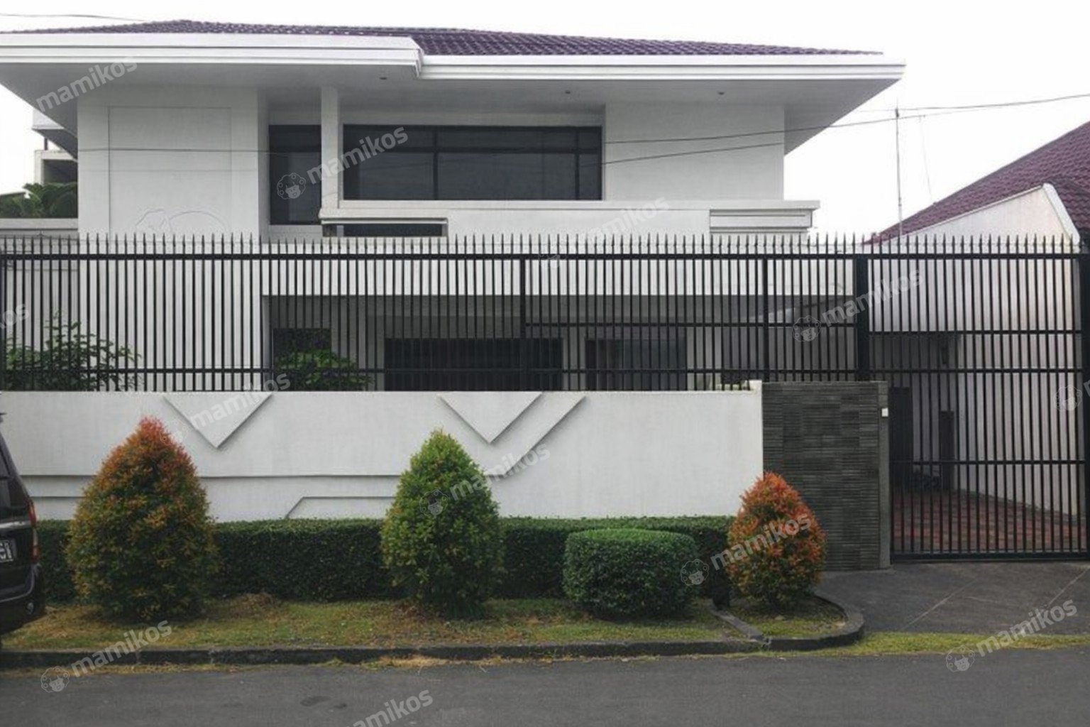 Rumah Sertifikat SHM 5 Kamar Tidur 4 Kamar Mandi patra kuningan Jakarta Selatan