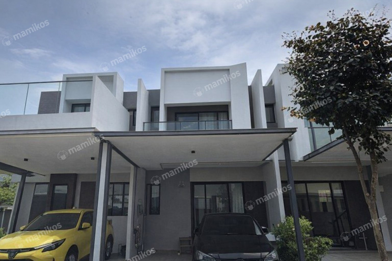 Rumah Sertifikat HGB 3 Kamar Tidur 2 Kamar Mandi Pantai Indah Kapuk 2 Jakarta Utara