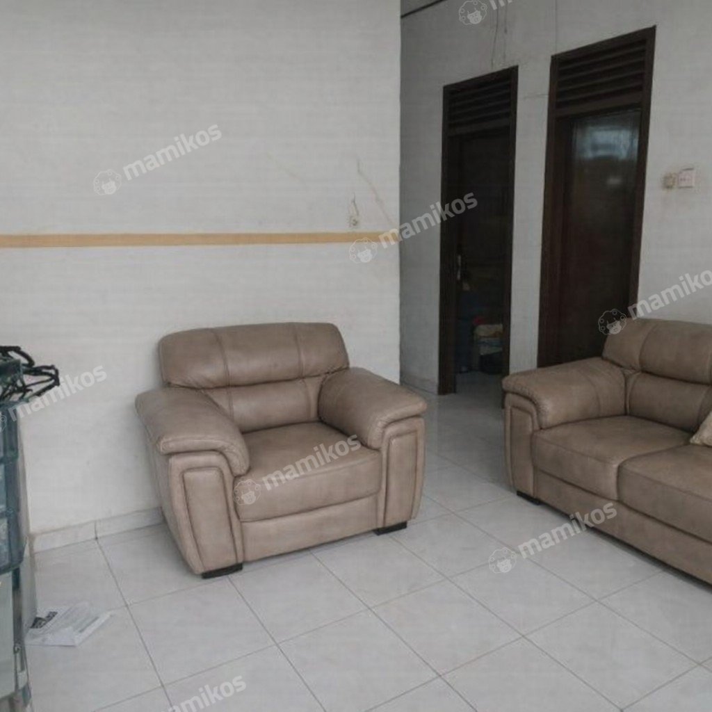 Rumah Sertifikat SHM 3 Kamar Tidur 2 Kamar Mandi Tambora Jakarta Barat - Photo 2