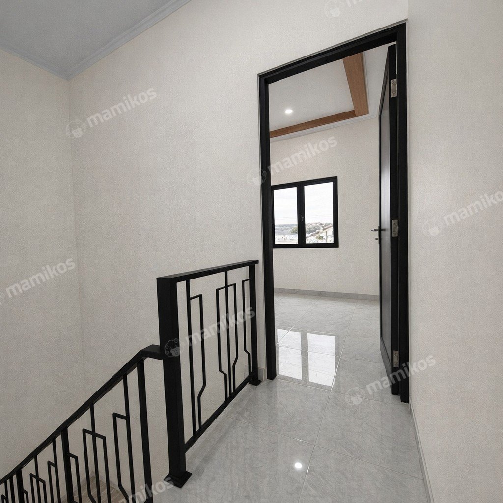 Rumah Sertifikat SHM 4 Kamar Tidur 2 Kamar Mandi Tanjung Duren Jakarta Barat - Photo 4