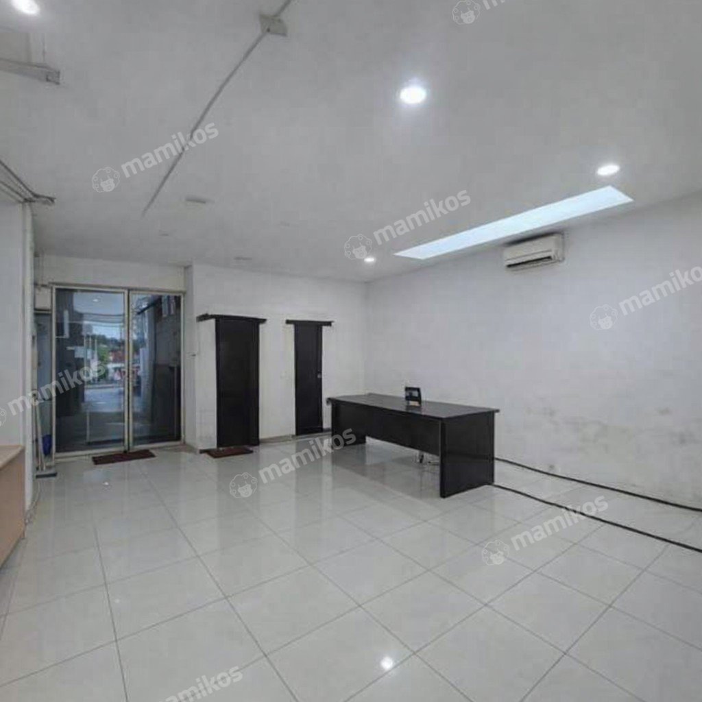 Rumah Sertifikat SHM 3 Kamar Tidur 3 Kamar Mandi Kebayoran Baru Jakarta Selatan - Photo 3