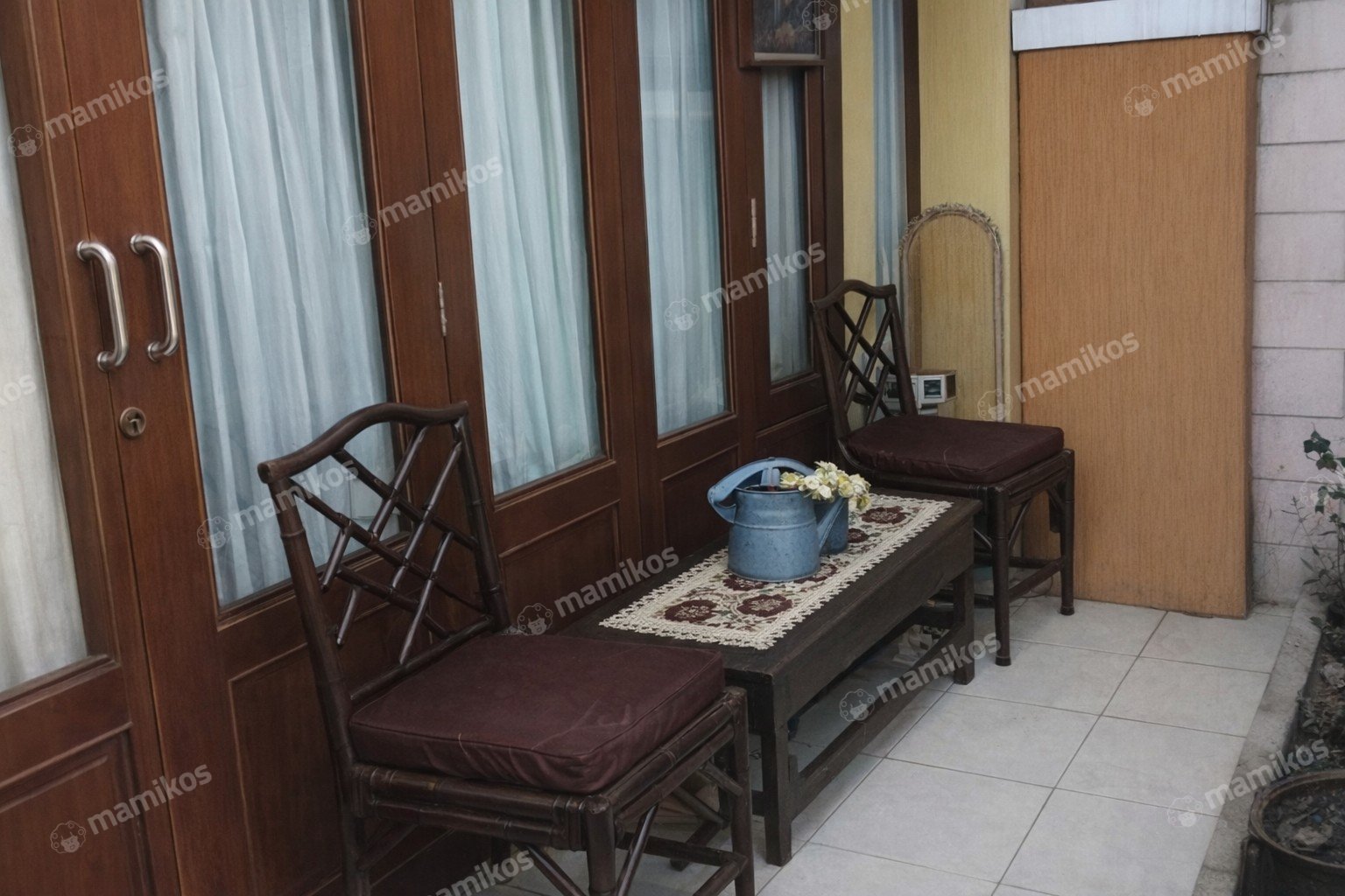 Rumah Sertifikat SHM 6 Kamar Tidur 6 Kamar Mandi Pulomas Jakarta Timur