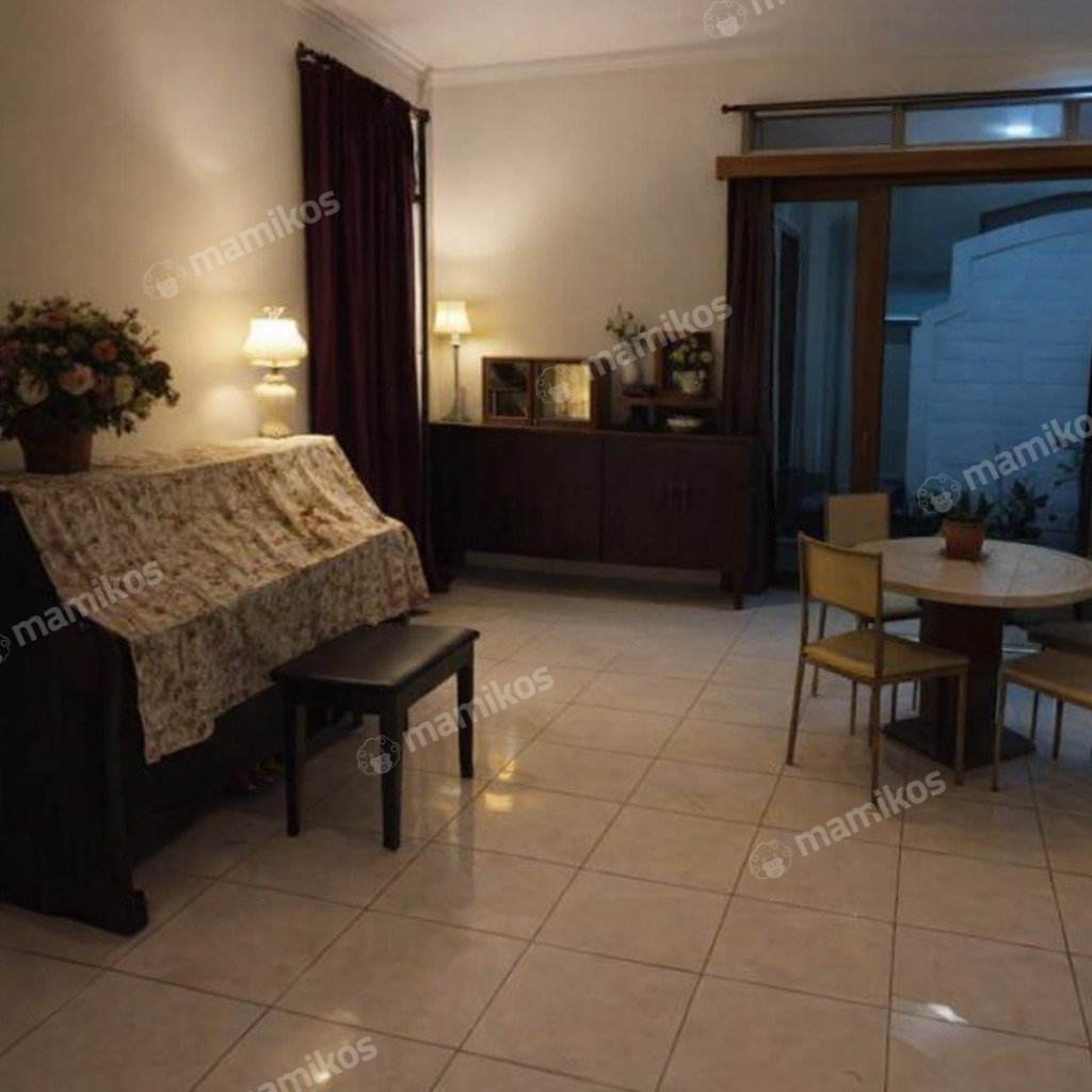 Rumah Sertifikat SHM 6 Kamar Tidur 6 Kamar Mandi Pulomas Jakarta Timur - Photo 2