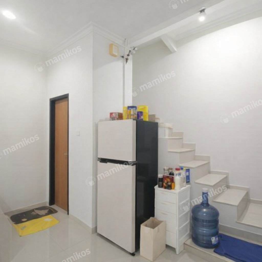 Rumah Sertifikat SHM 3 Kamar Tidur 2 Kamar Mandi Pondok Kelapa Jakarta Timur - Photo 2