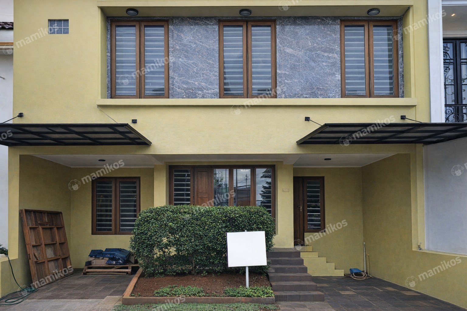 Rumah Sertifikat SHM 4 Kamar Tidur 3 Kamar Mandi Cibubur Jakarta Timur