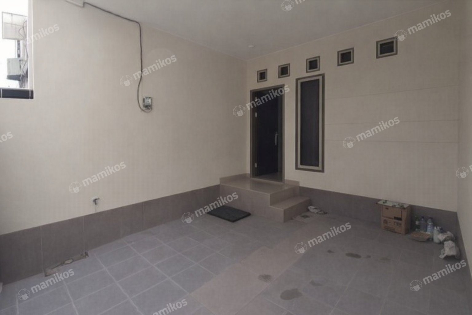 Rumah Sertifikat SHM 4 Kamar Tidur 3 Kamar Mandi Tanjung Duren Jakarta Barat