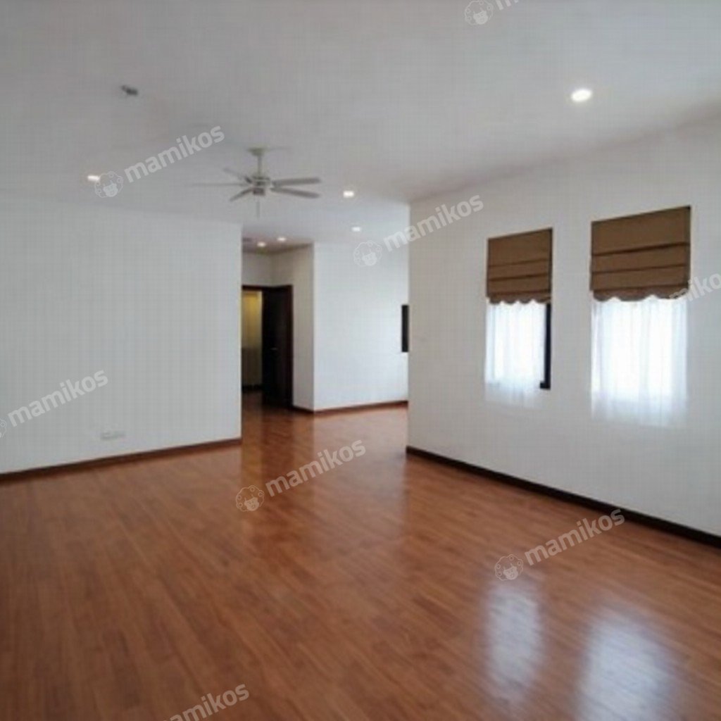 Rumah 6 Kamar Tidur 5 Kamar Mandi 2 Lantai Kemang Jakarta Selatan - Photo 2