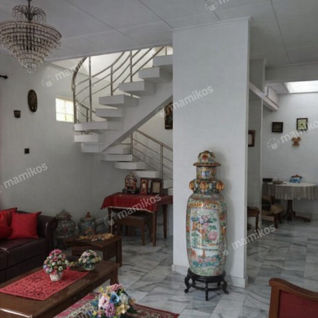 Rumah Sertifikat SHM 3 Kamar Tidur 4 Kamar Mandi Tanjung Duren Jakarta Barat - Photo 3