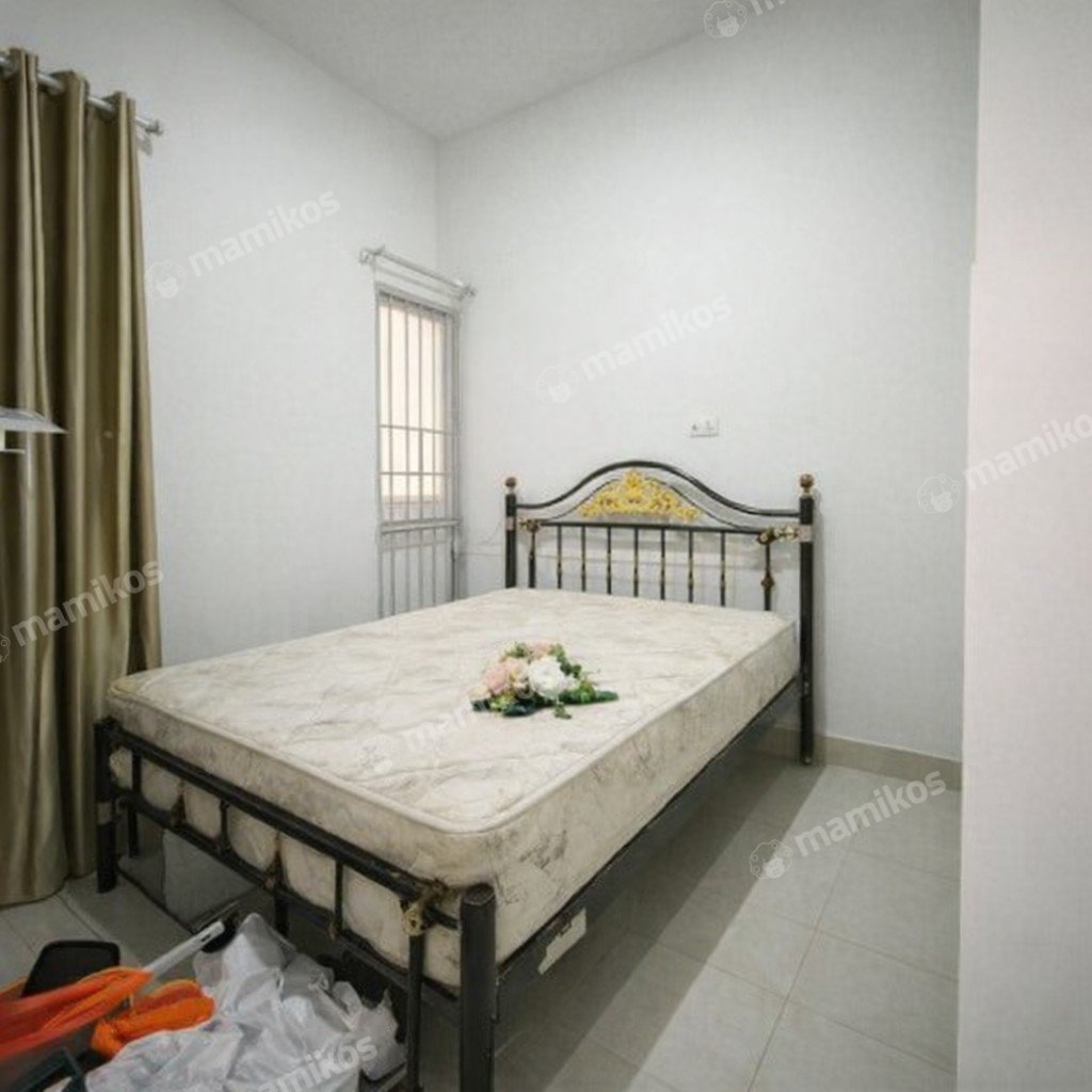 Rumah Sertifikat SHM 4 Kamar Tidur 4 Kamar Mandi Tanjung Duren Jakarta Barat - Photo 3