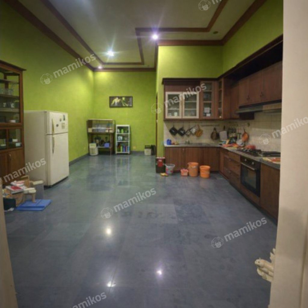 Rumah Sertifikat SHM 9 Kamar Tidur 5 Kamar Mandi Duren Sawit Jakarta Timur - Photo 2