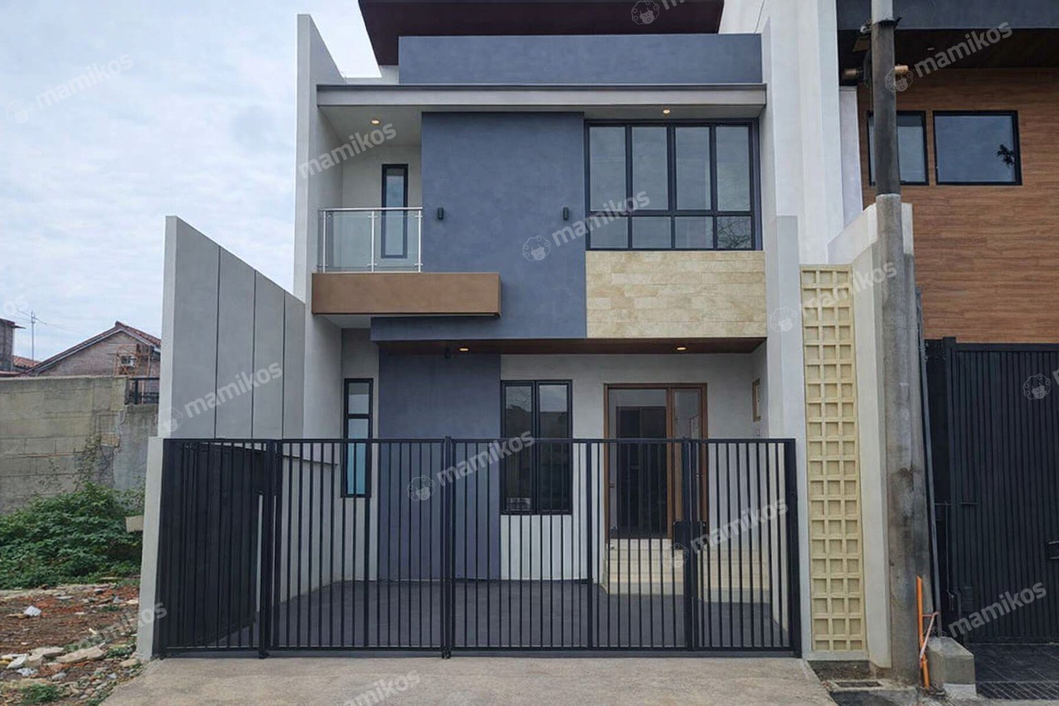 Rumah Sertifikat SHM 3 Kamar Tidur 3 Kamar Mandi Meruya Jakarta Barat