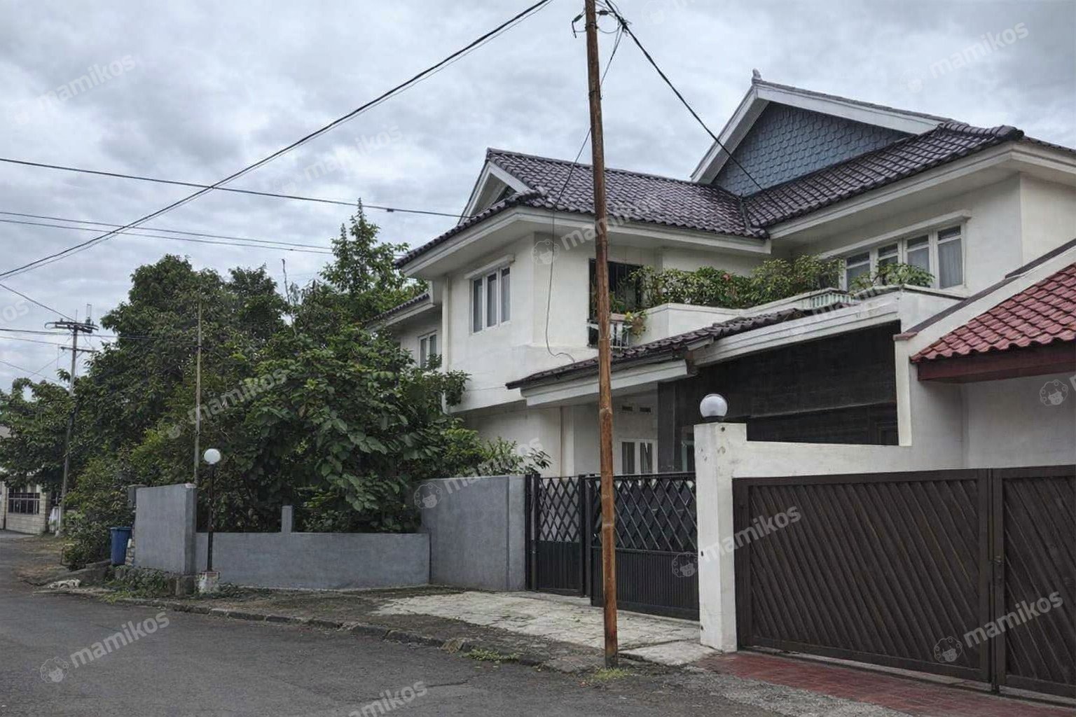 Rumah Sertifikat SHM 5 Kamar Tidur 3 Kamar Mandi Pesanggrahan Jakarta Selatan - Photo 3