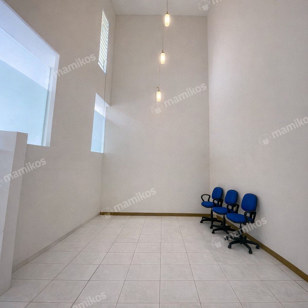 Rumah Sertifikat SHM 4 Kamar Tidur 4 Kamar Mandi Senopati Jakarta Selatan - Photo 4