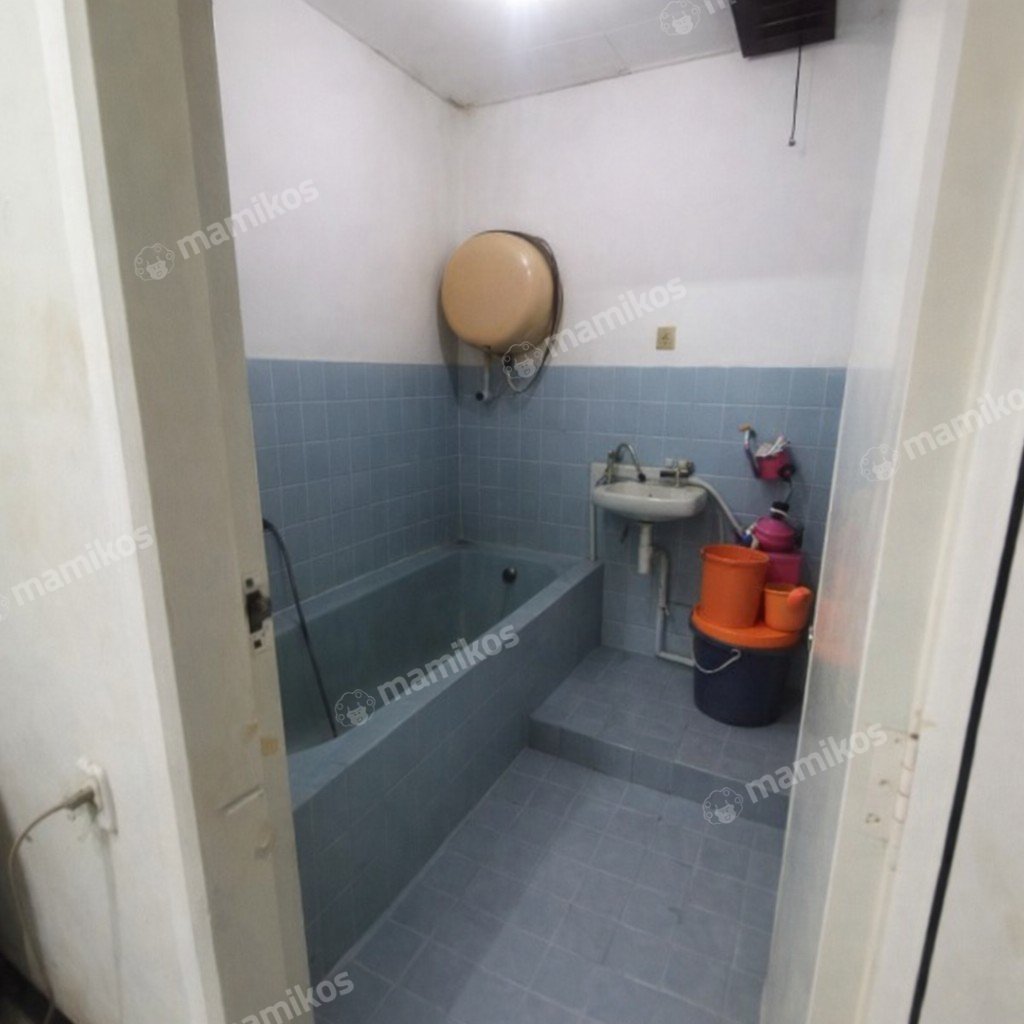 Rumah Sertifikat SHM 4 Kamar Tidur 2 Kamar Mandi Pulomas Jakarta Timur - Photo 5
