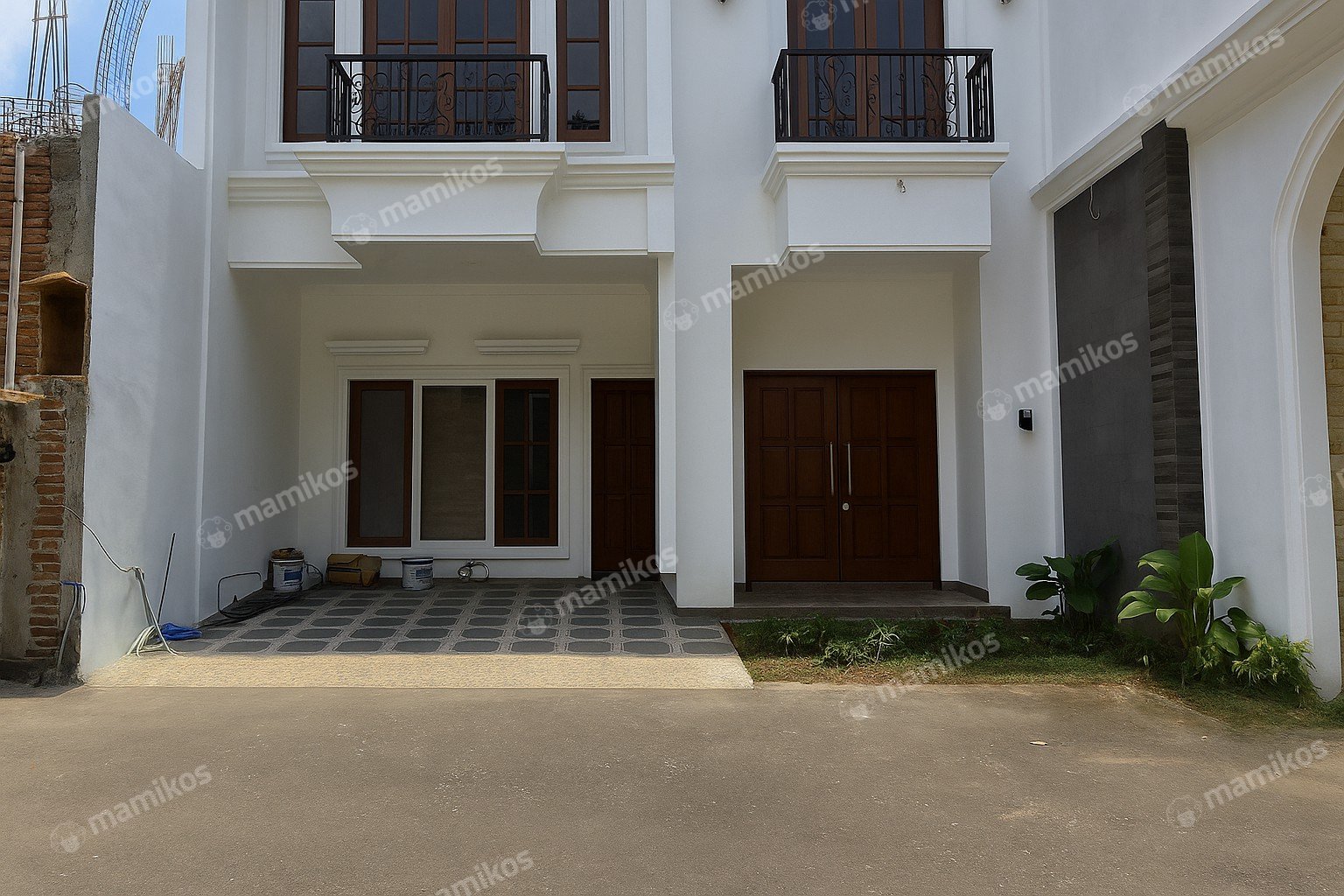 Rumah Sertifikat SHM 4 Kamar Tidur 4 Kamar Mandi Pondok Bambu Jakarta Timur