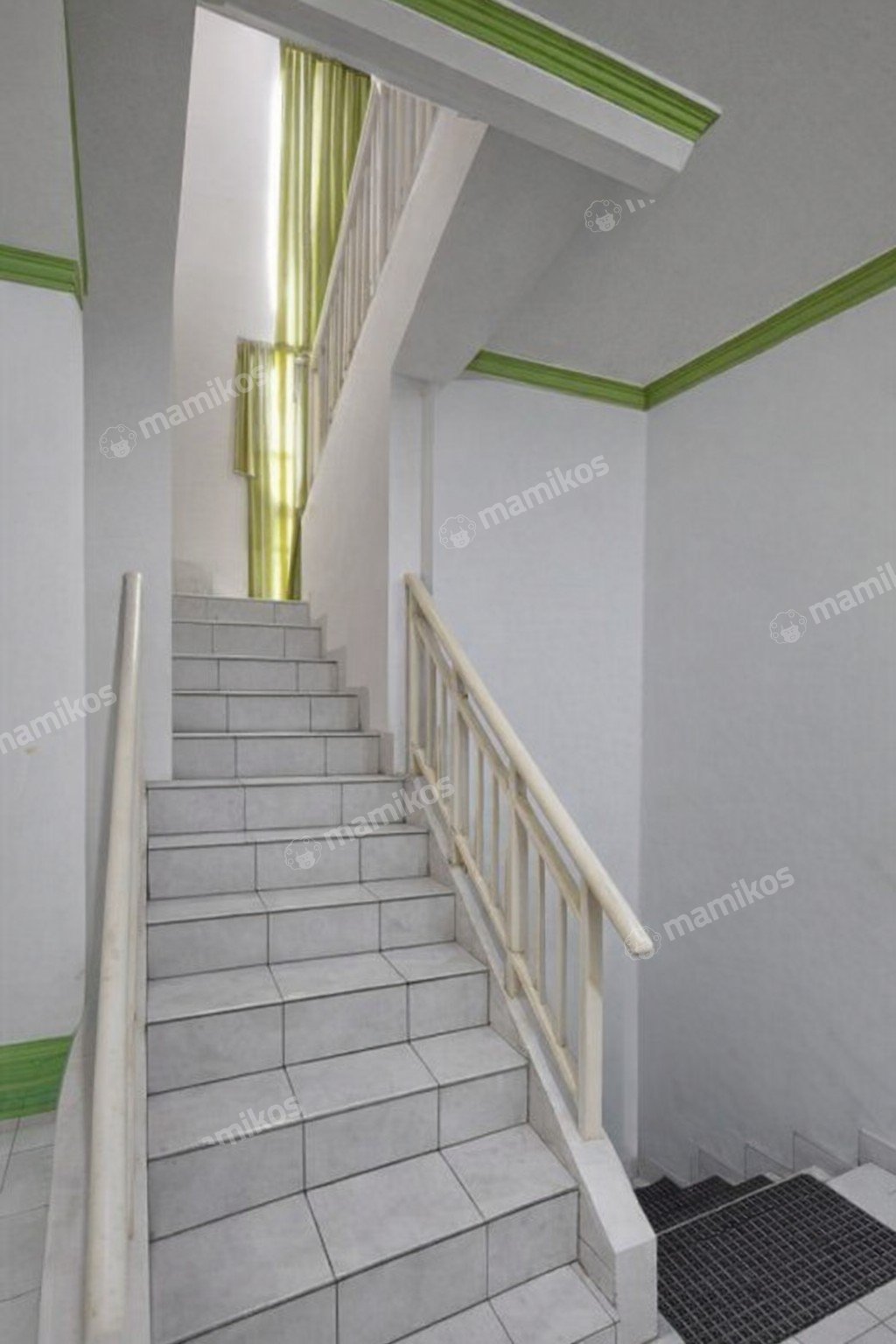 Rumah Sertifikat SHM 3 Kamar Tidur 2 Kamar Mandi Kota Wisata Jakarta Timur - Photo 4