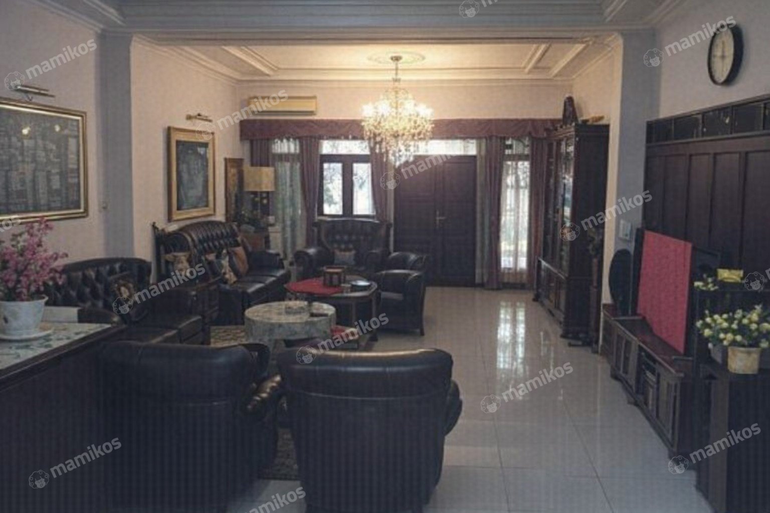 Rumah Sertifikat SHM 5 Kamar Tidur 6 Kamar Mandi Pondok Indah Jakarta Selatan