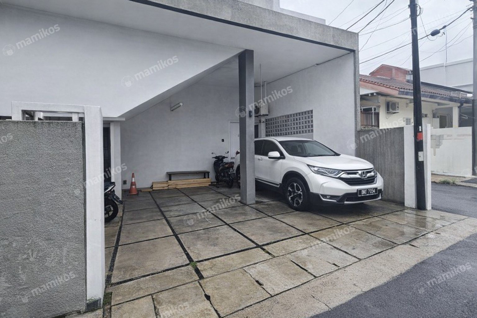 Rumah Sertifikat SHM 3 Kamar Tidur 2 Kamar Mandi Pulomas Jakarta Timur