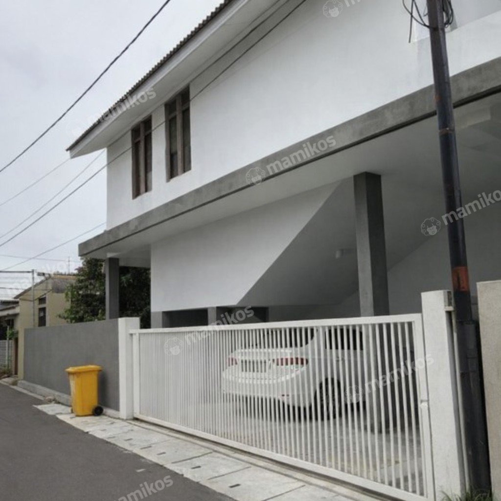 Rumah Sertifikat SHM 3 Kamar Tidur 2 Kamar Mandi Pulomas Jakarta Timur - Photo 2