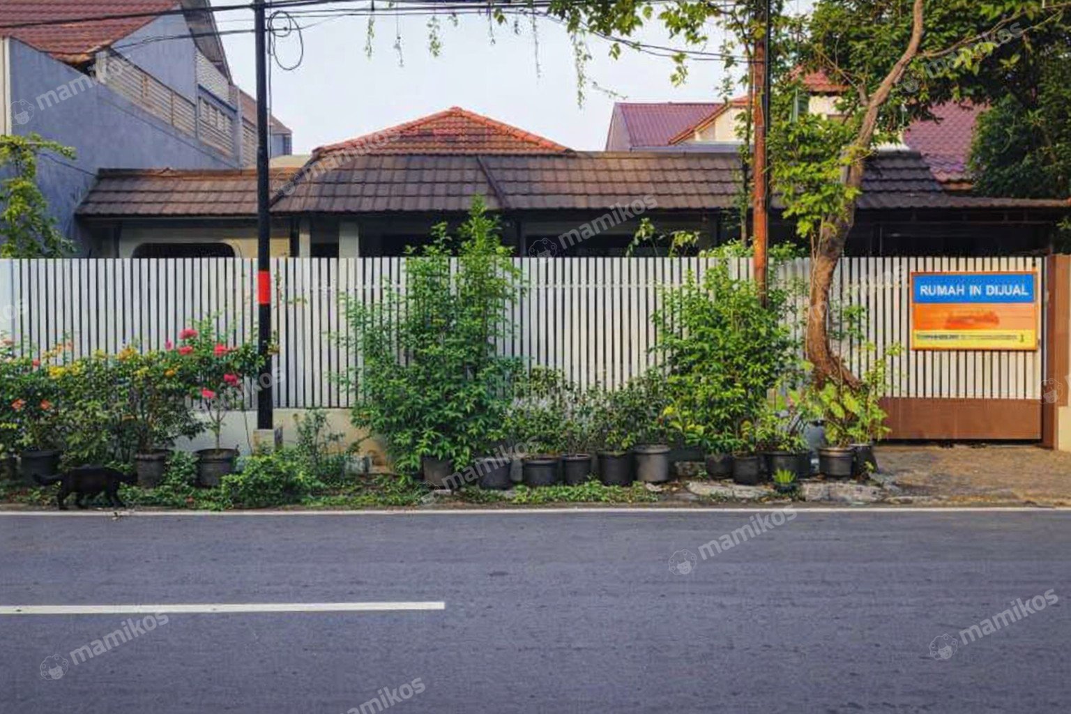 Rumah Sertifikat SHM 4 Kamar Tidur 3 Kamar Mandi Duren Sawit Jakarta Timur