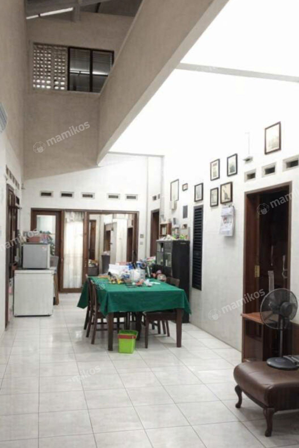 Rumah Sertifikat SHM 7 Kamar Tidur 4 Kamar Mandi Sektor 1 - Bintaro Jakarta Selatan - Photo 4