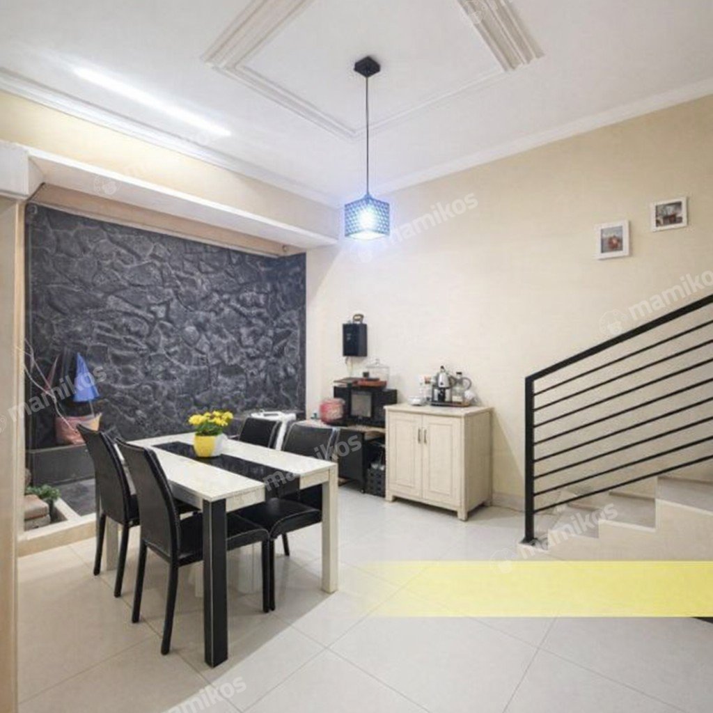 Rumah Sertifikat SHM 3 Kamar Tidur 3 Kamar Mandi Pondok Kelapa Jakarta Timur - Photo 5