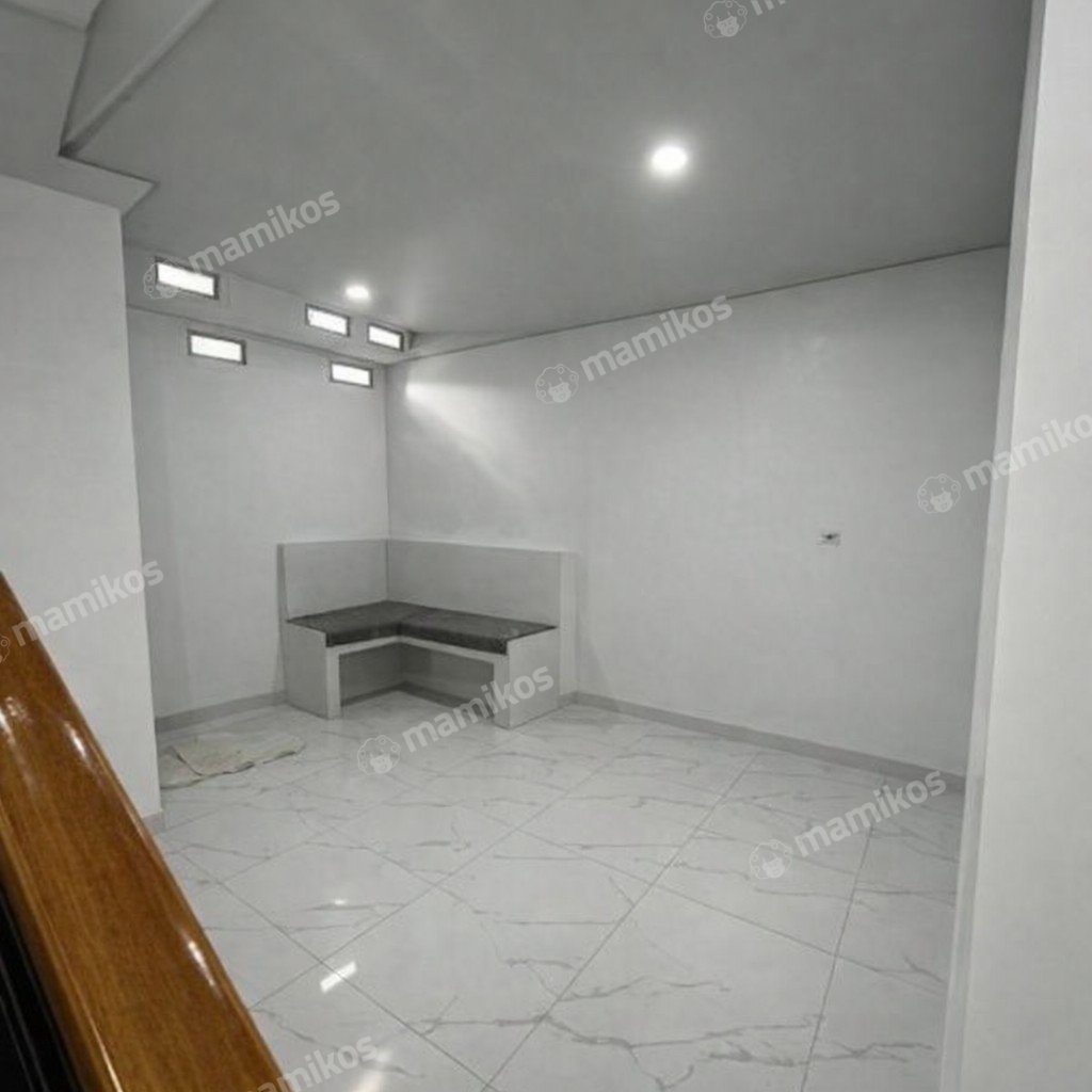 Rumah Sertifikat SHM 3 Kamar Tidur 4 Kamar Mandi Ciracas Jakarta Timur - Photo 5