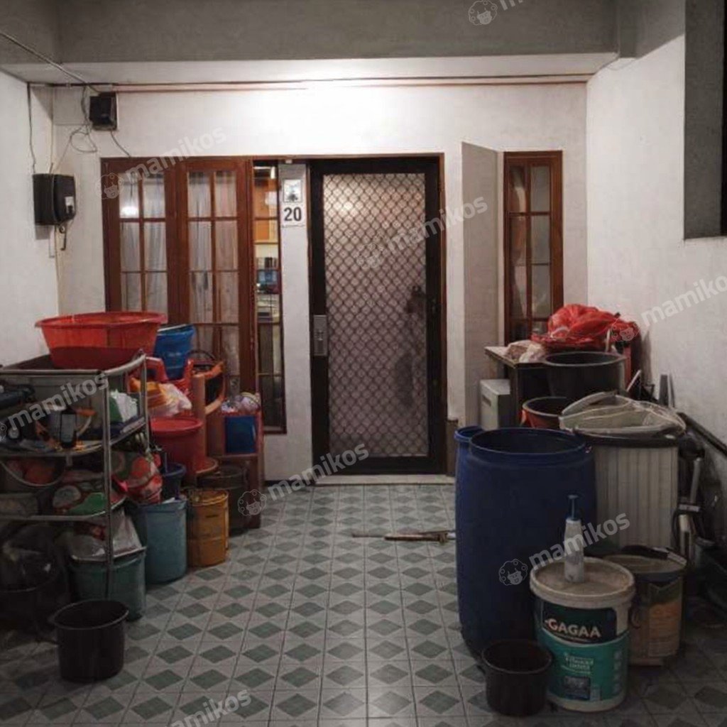 Rumah Sertifikat SHM 2 Kamar Tidur 2 Kamar Mandi Taman Palem Jakarta Barat - Photo 4