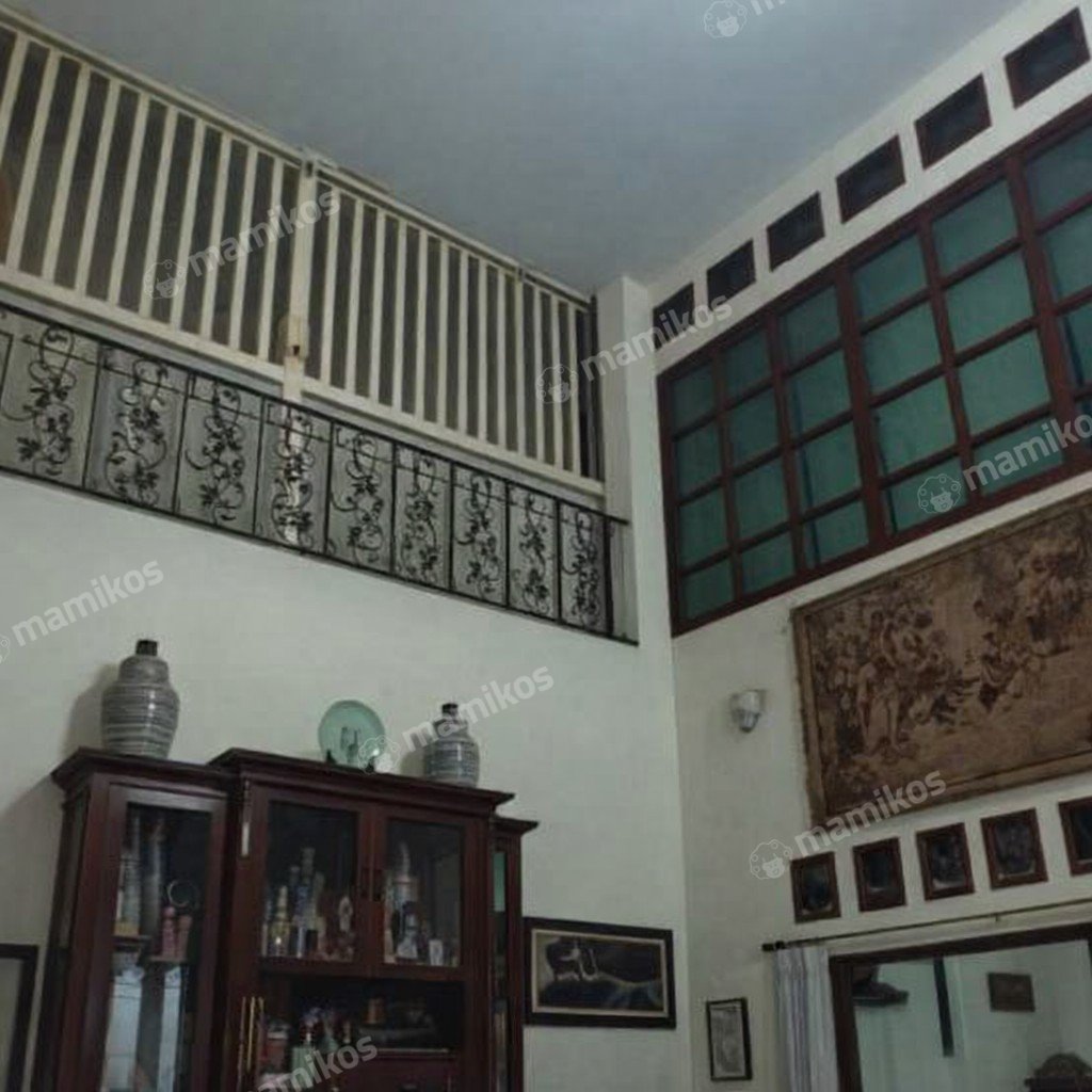 Rumah Sertifikat SHM 6 Kamar Tidur 4 Kamar Mandi Kebayoran Baru Jakarta Selatan - Photo 2