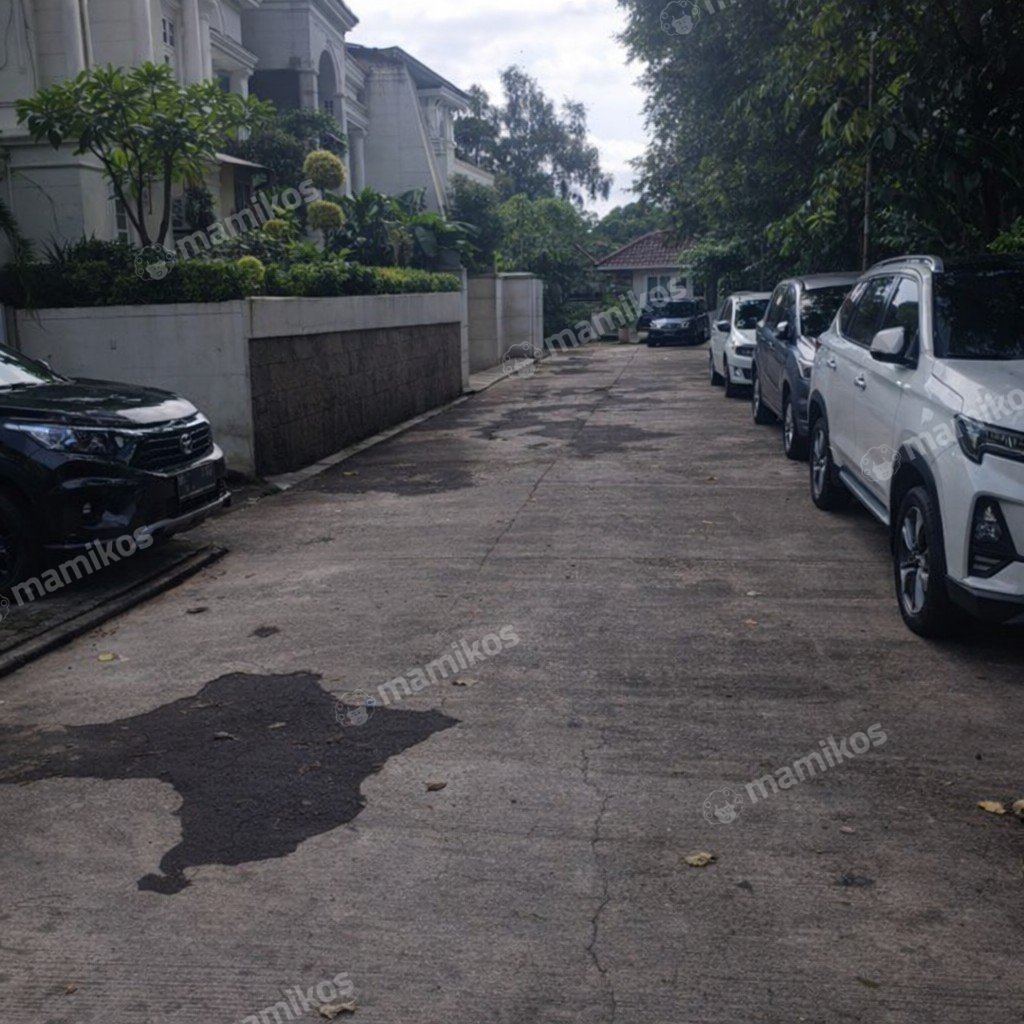 Rumah Sertifikat SHM 6 Kamar Tidur 5 Kamar Mandi Lebak Bulus Jakarta Selatan - Photo 4
