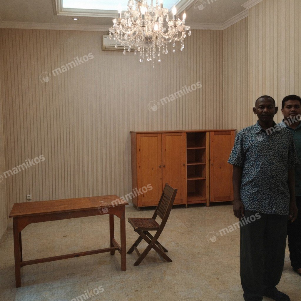 Rumah Sertifikat SHM 6 Kamar Tidur 5 Kamar Mandi Lebak Bulus Jakarta Selatan - Photo 5