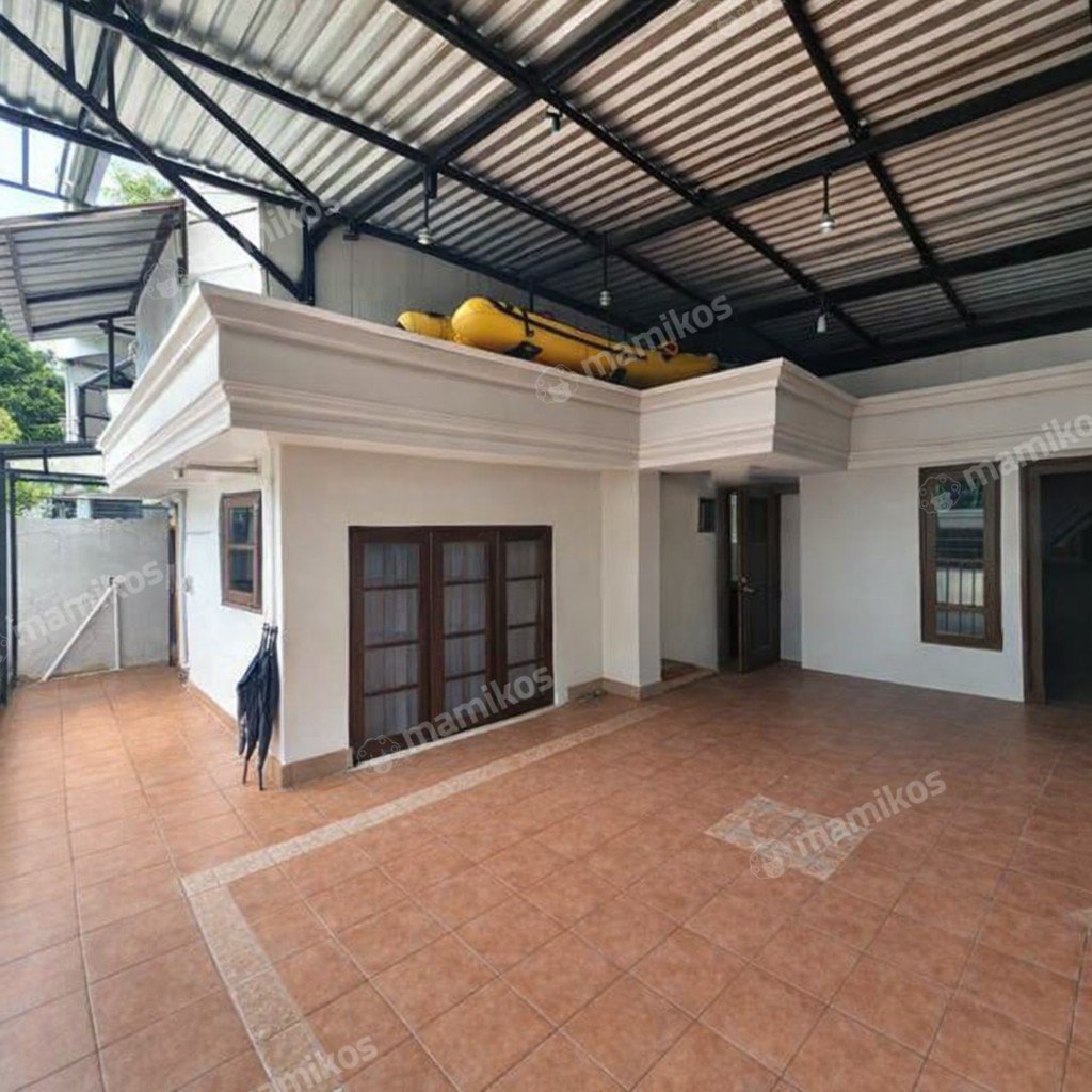 Rumah Sertifikat SHM 3 Kamar Tidur 3 Kamar Mandi Pulomas Jakarta Timur - Photo 3