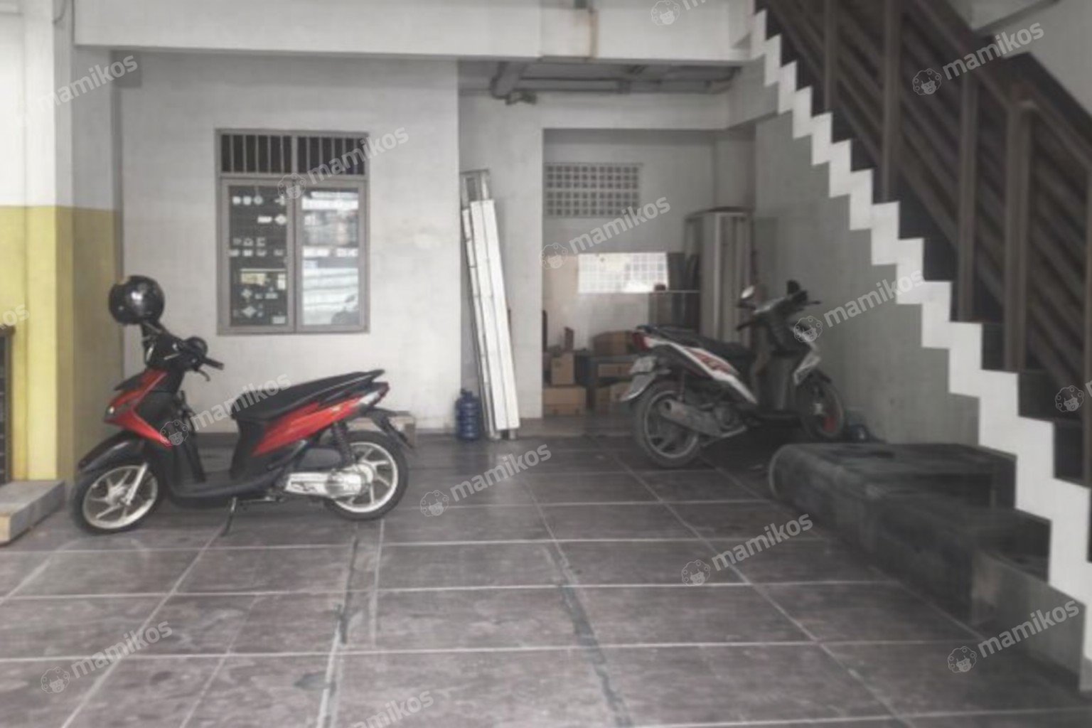 Rumah Sertifikat SHM 15 Kamar Tidur 15 Kamar Mandi Tamansari Jakarta Barat