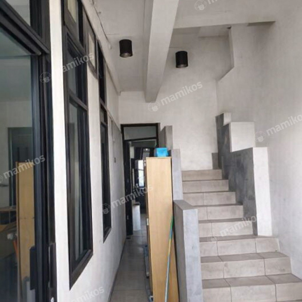 Rumah Sertifikat SHM 15 Kamar Tidur 15 Kamar Mandi Tamansari Jakarta Barat - Photo 4
