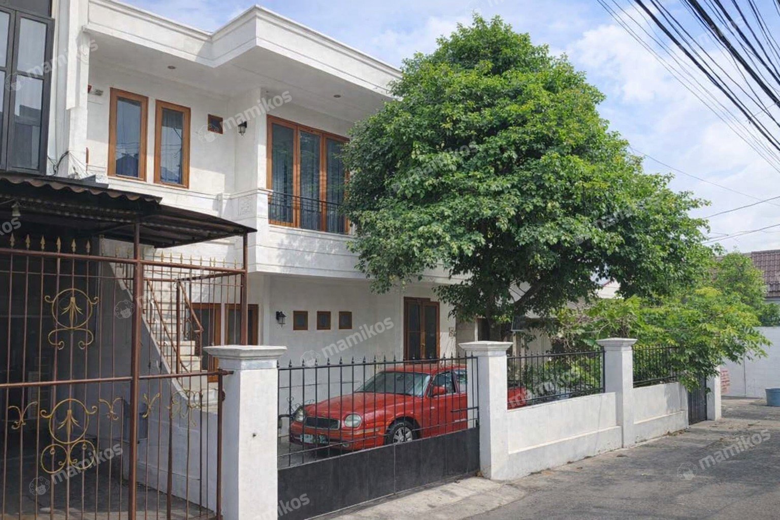 Rumah Sertifikat SHM 6 Kamar Tidur 3 Kamar Mandi Kebon Jeruk Jakarta Barat - Photo 2
