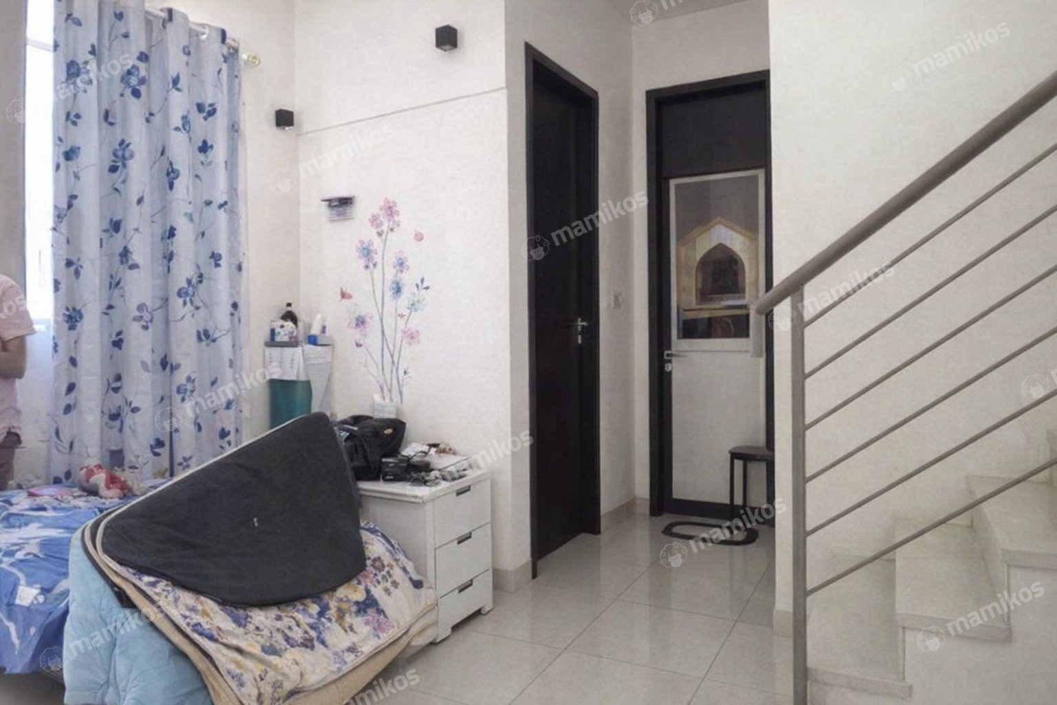 Rumah 3 Kamar Tidur 2 Kamar Mandi 2 Lantai Cakung Jakarta Timur - Photo 2