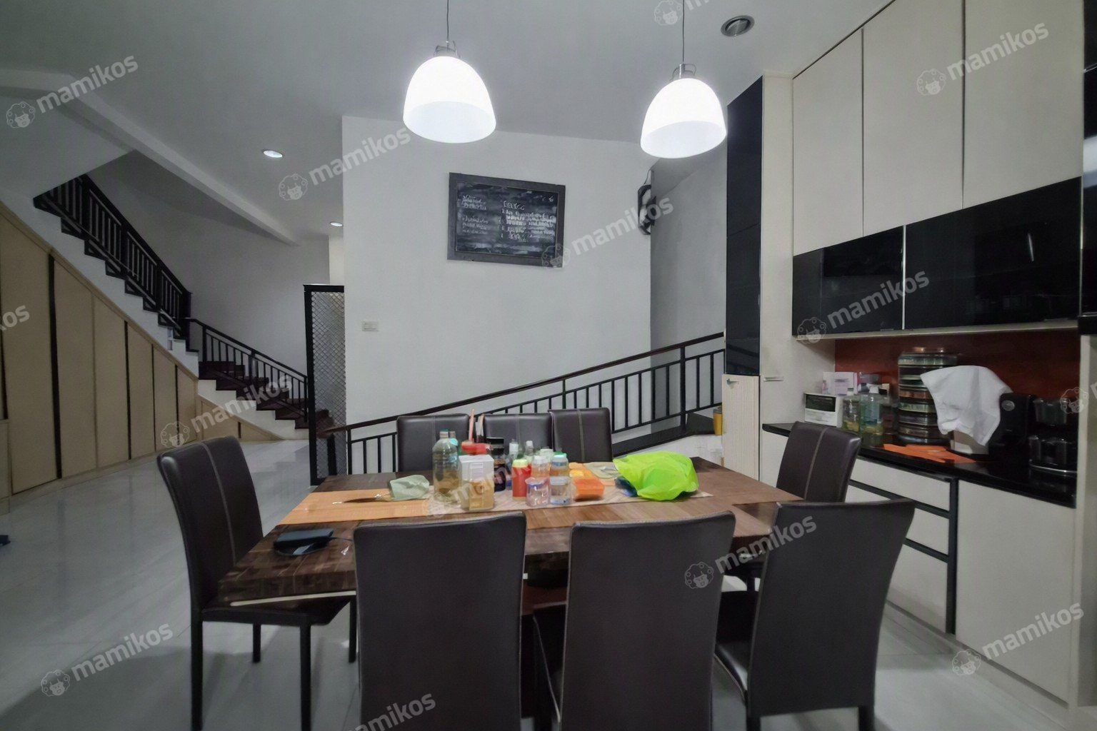 Rumah Sertifikat SHM 4 Kamar Tidur 3 Kamar Mandi Pantai Indah Kapuk Jakarta Utara - Photo 2